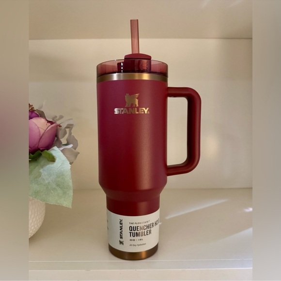 🎉LAST CHANCE🎉Stanley 40oz. Quencher H2.0 FlowState Tumbler Glided Pomegranate - Picture 2 of 14